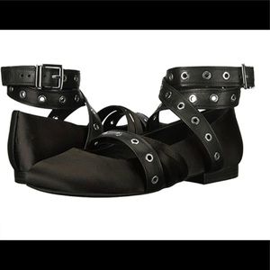 *EUC* Kenneth Cole Ballet Flats